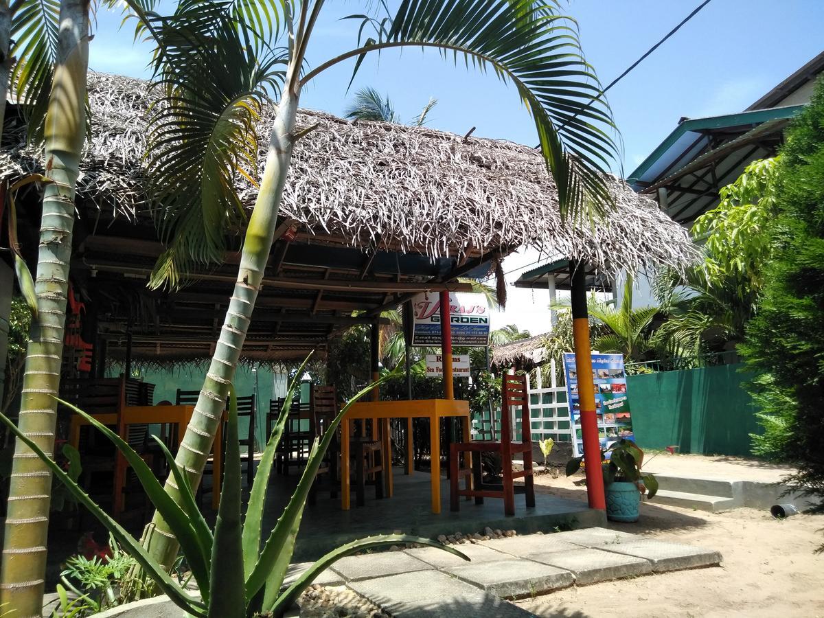 Hotel Viraj'S Garden Tangalle Exterior foto